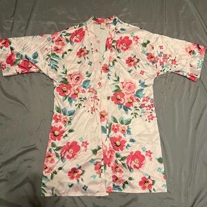 Soho Apparel Floral Robe - Pink and White
